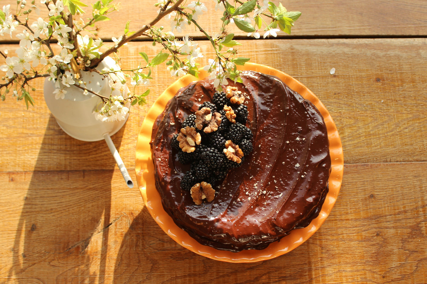 Chocolate & Almond Cake